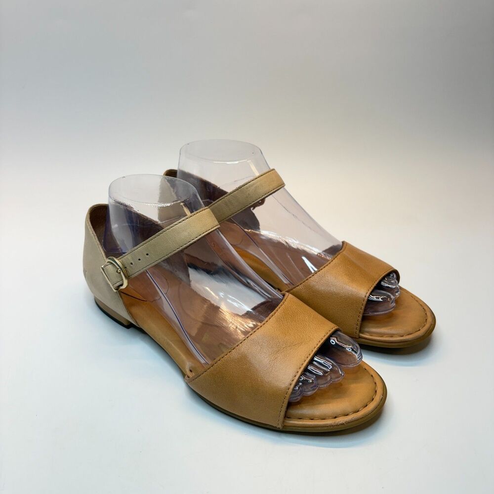 BORN Brown Strapple Low Block Heel Ankle Sandals Womens Size 8